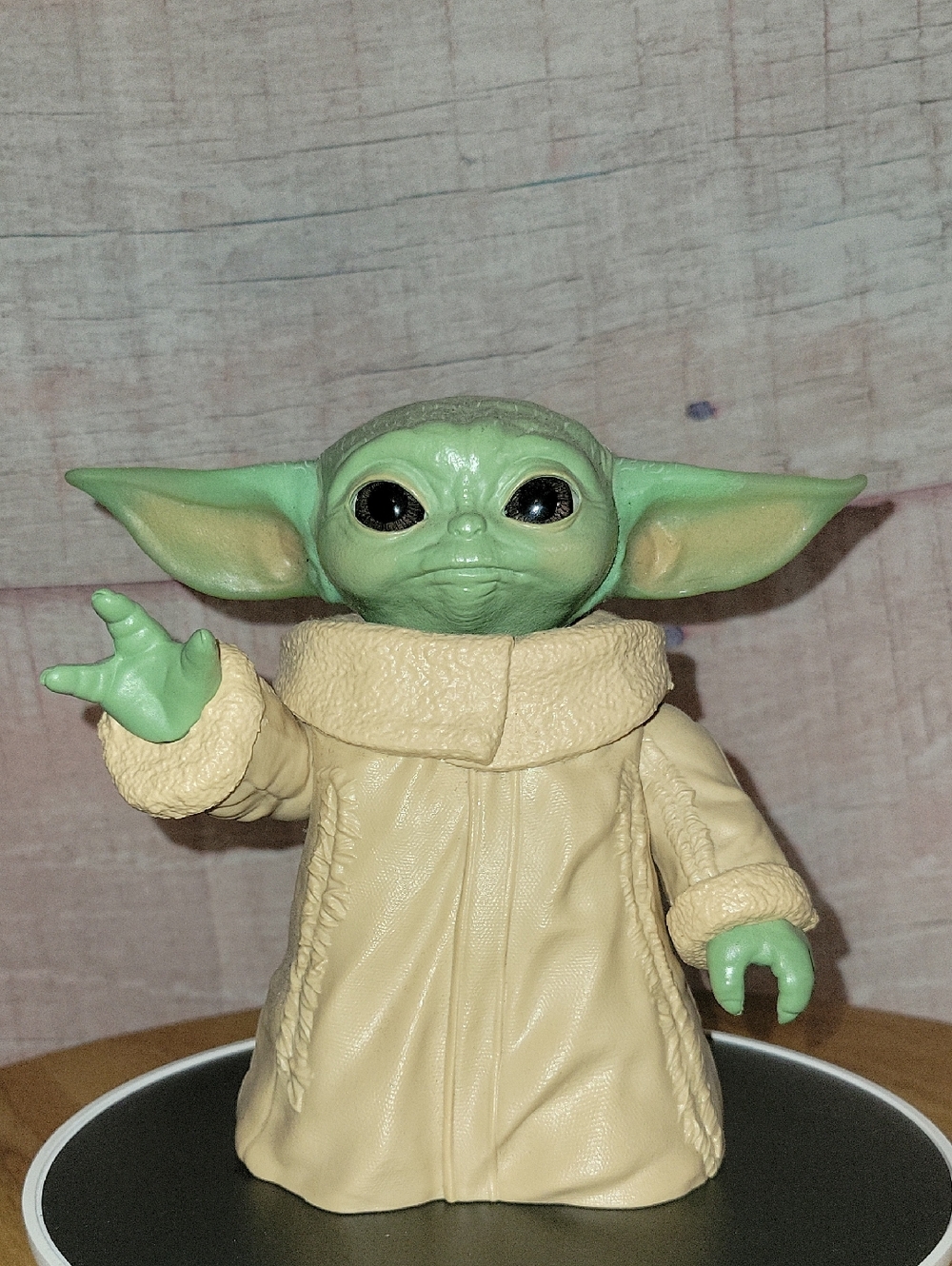 Grogu Action Figure - Picture 1 of 8